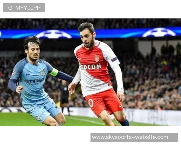 世界杯精彩对决：里昂与曼城战成平局战术解析引发热议