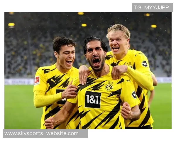 欧冠精彩对决里昂大胜多特蒙德神扑瞬间引发全场狂欢与转会传闻