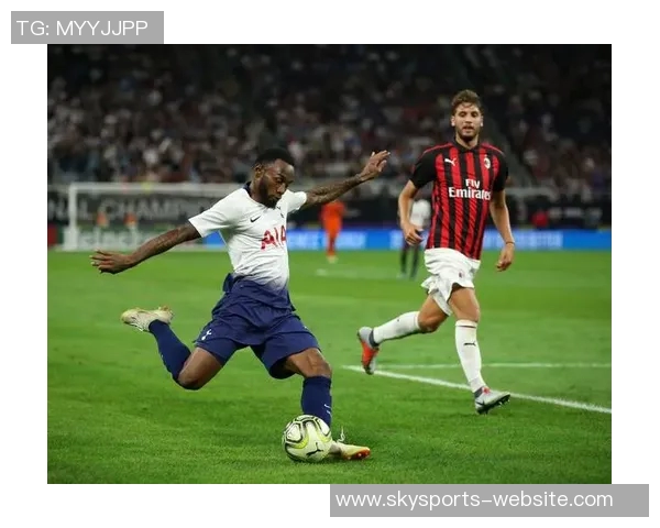 欧冠激战曼城与AC米兰平局点球大战引发争议与热议