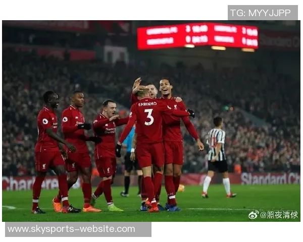 欧联杯激战平局那不勒斯与利物浦互交白卷战术分析与帽子戏法回顾