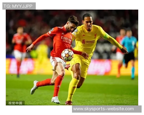 中超精彩对决利物浦与本菲卡战成平局帽子戏法点燃全场激情