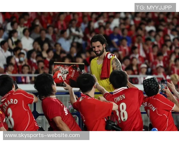 国米友谊赛大胜利物浦四球横扫全场引发转会热议